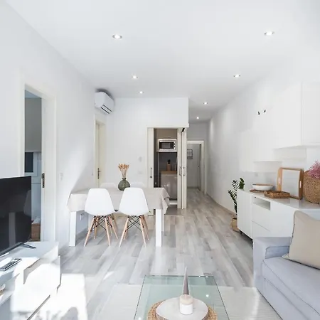 Apartamento Next To Sagrada Familia, The Essence Of